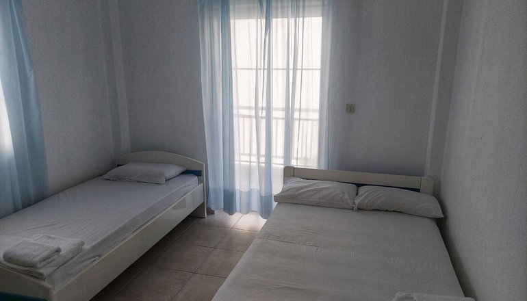 Mare Rooms