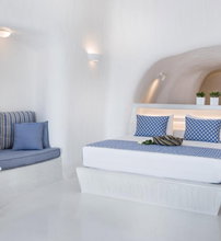 5* Maregio Suites Santorini