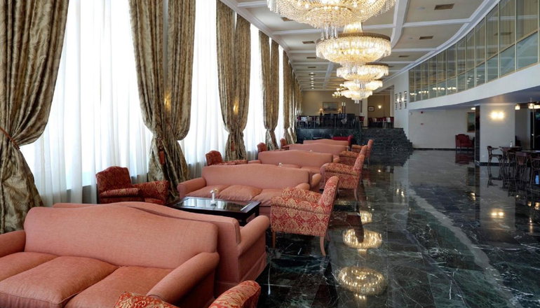 Margarona Royal Hotel