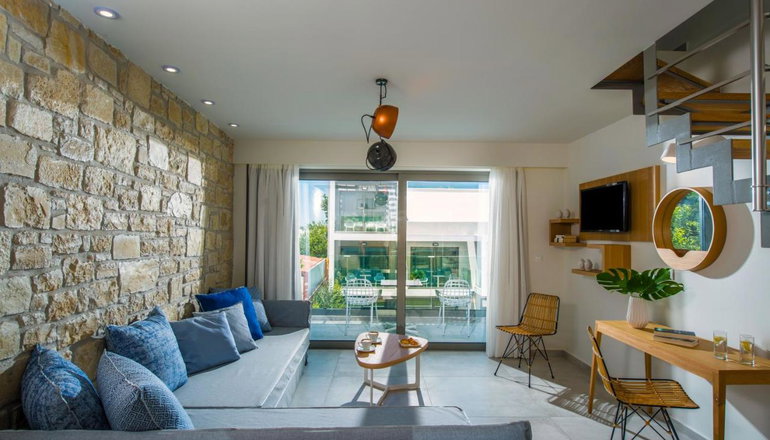 Mary Hotel Apts & Mary Royal Suites
