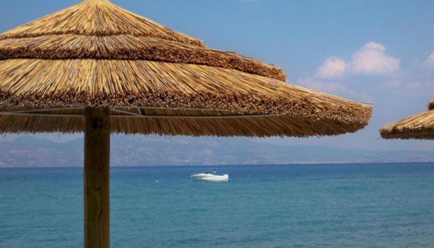 Marzi beach and Bungalows
