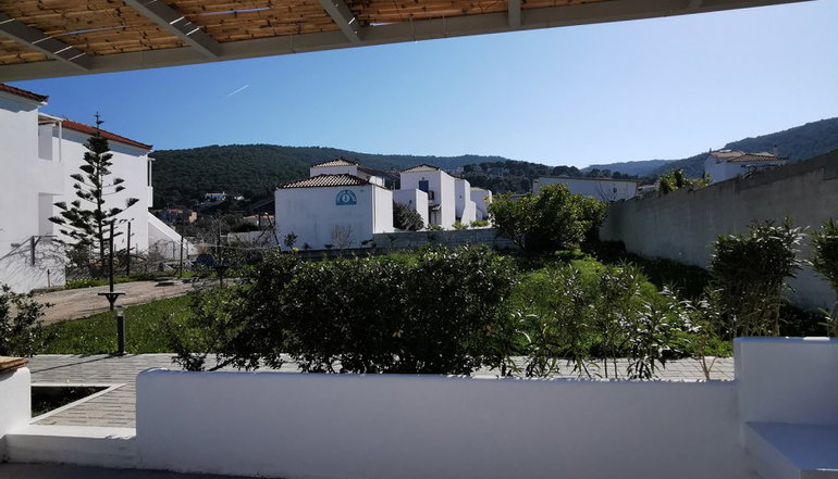 Laza Beach Inn - Σκάλα, Αγκίστρι