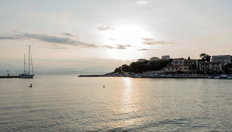 Melina Bay