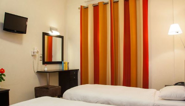 Meteoritis Hotel