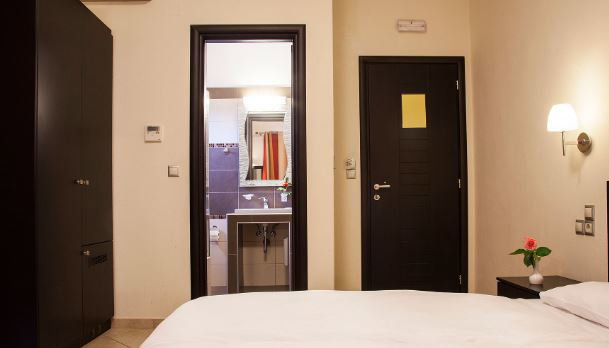 Meteoritis Hotel