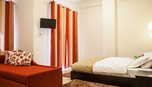 Meteoritis Hotel