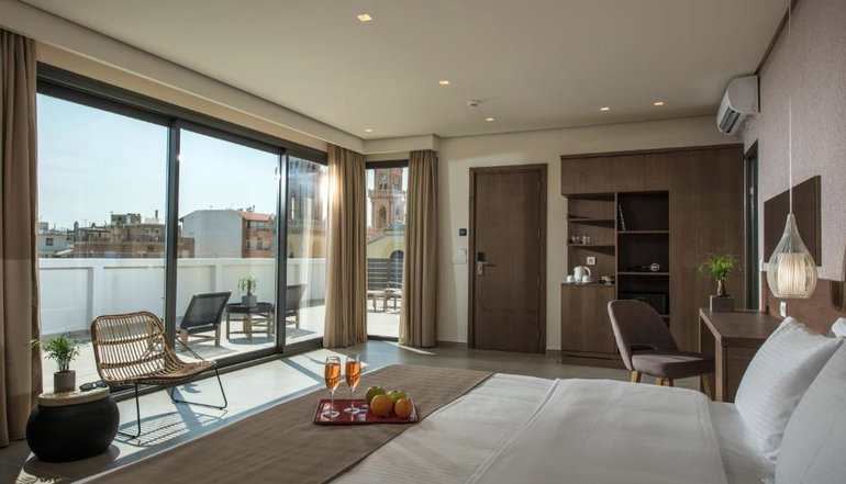 4* Metropole Urban Hotel