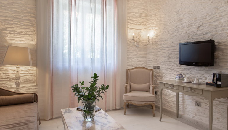Micra Anglia Boutique Hotel & Spa - Άνδρος