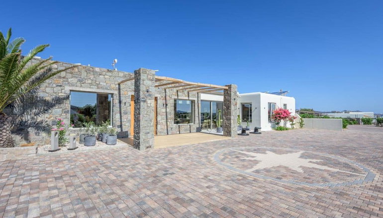 Milos Resort