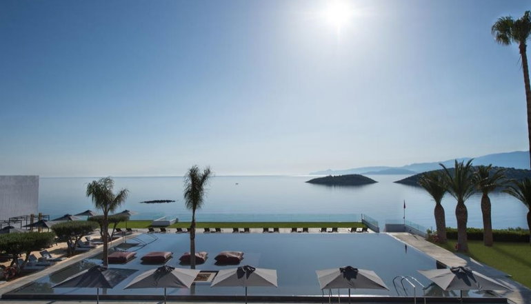 5* Minos Palace hotel & suites