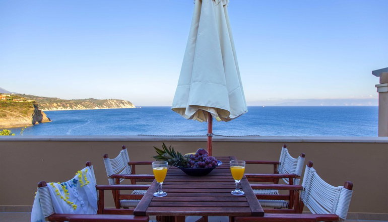 Monambeles Villas