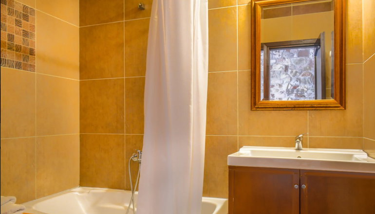 Monastiri Guesthouse - Καλαμπάκα