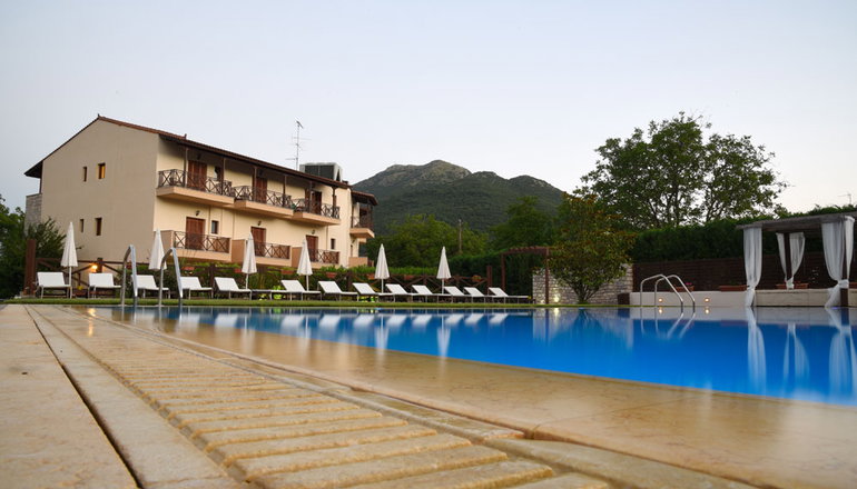 Mont Helmos Hotel - Κλειτορία, Καλάβρυτα