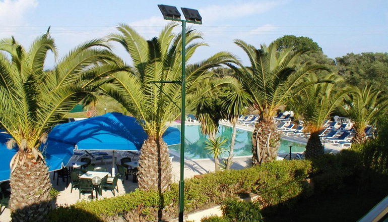 Morfeas Hotel