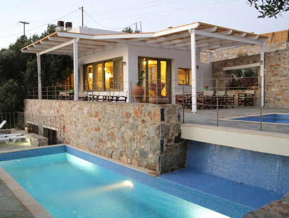 Mourtzanakis Residence