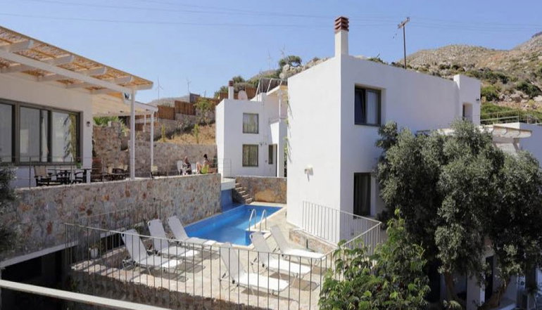 Mourtzanakis Residence