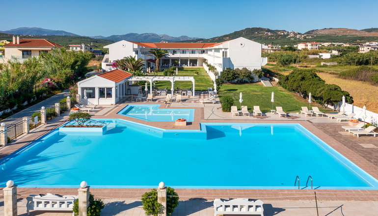 Mrs Chryssana Beach Hotel