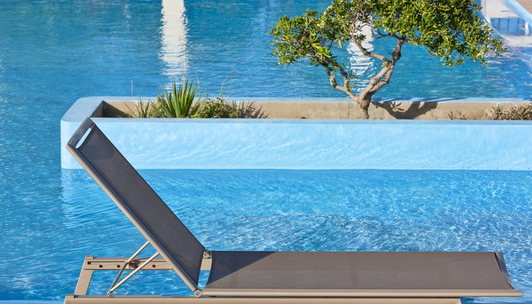 Mrs Chryssana Beach Hotel