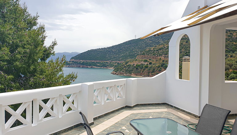 Muses SeaSide Villas