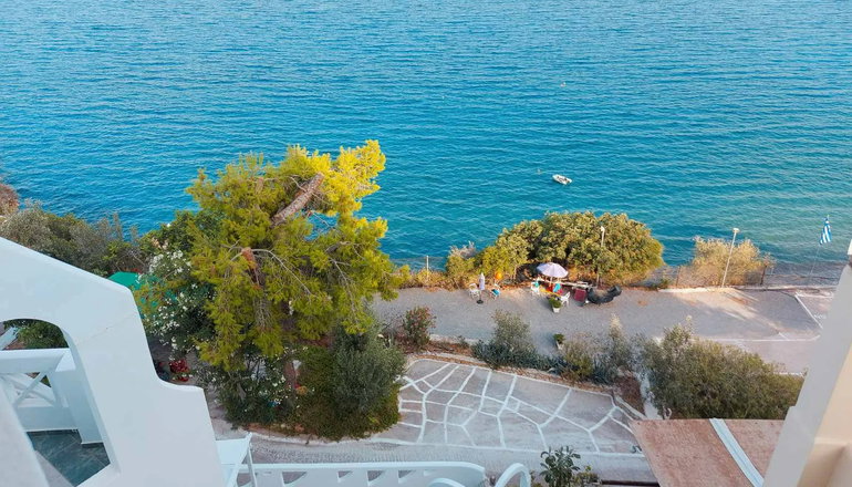 Muses SeaSide Villas