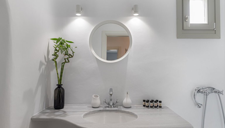 Mykonos Unique Villas by 2 Doors