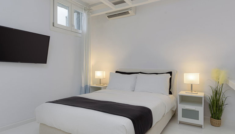Mykonos Unique Villas by 2 Doors