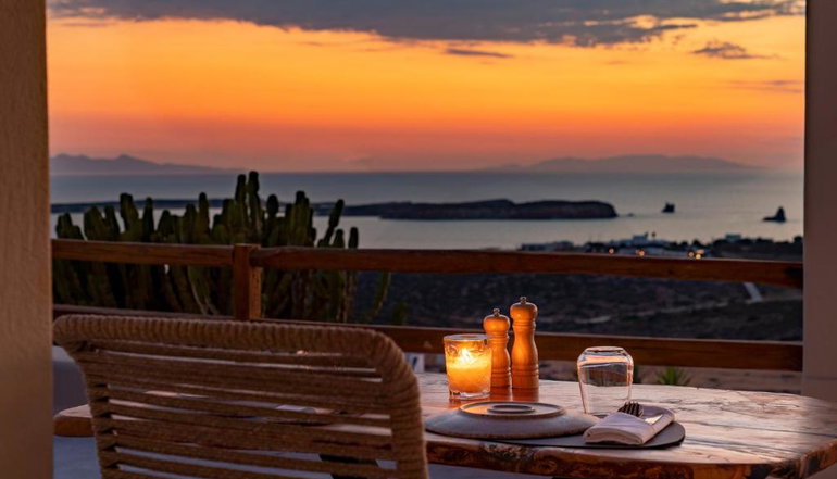 Mythic Exclusive Retreat Paros