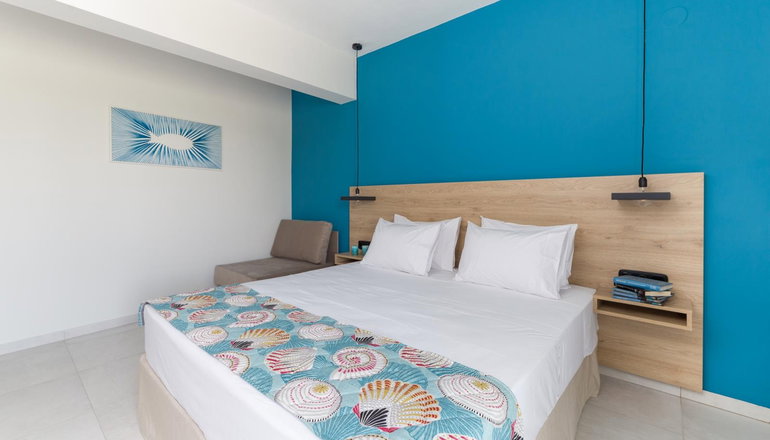 4* Mythic Summer Hotel