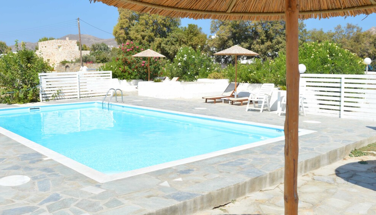 Naoussa Hotel