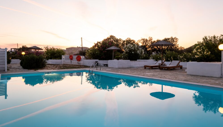 Naoussa Hotel