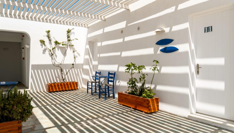 Naoussa Hotel