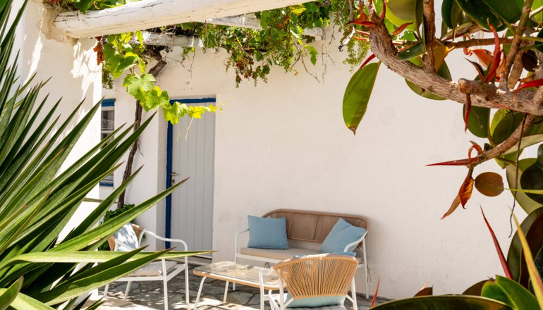 Naoussa Hotel