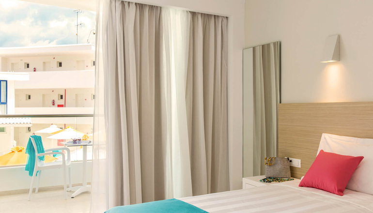 Nasos Hotel & Resort