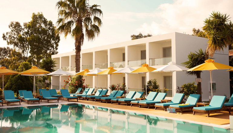 Nasos Hotel & Resort