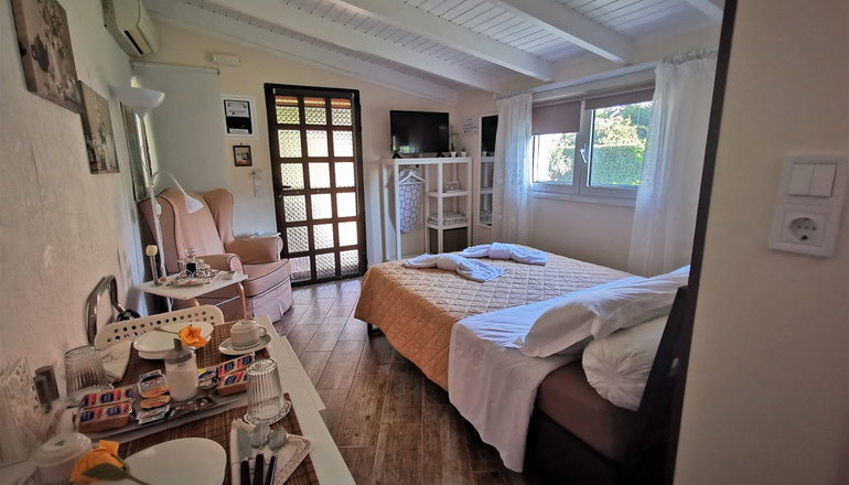 Natalie Apartments - Αρτέμιδα, Λούτσα