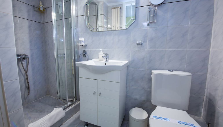 Natalie Apartments - Αρτέμιδα, Λούτσα