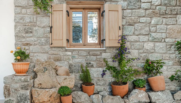 Naxian Serenity Suites
