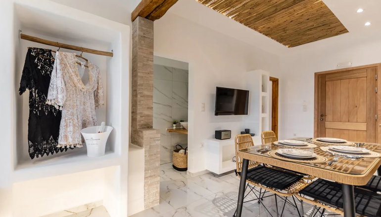 Naxian Serenity Suites