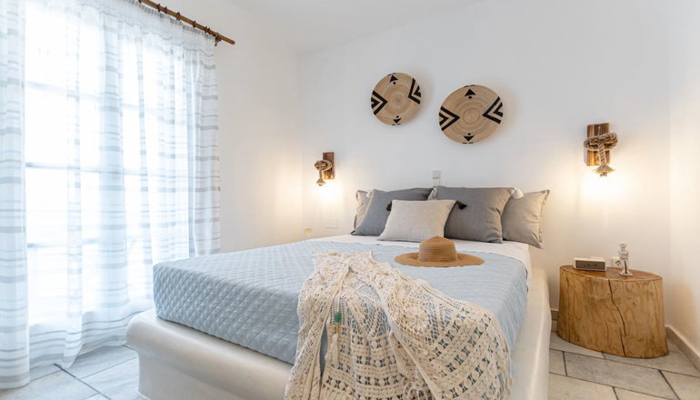 Naxian Serenity Suites