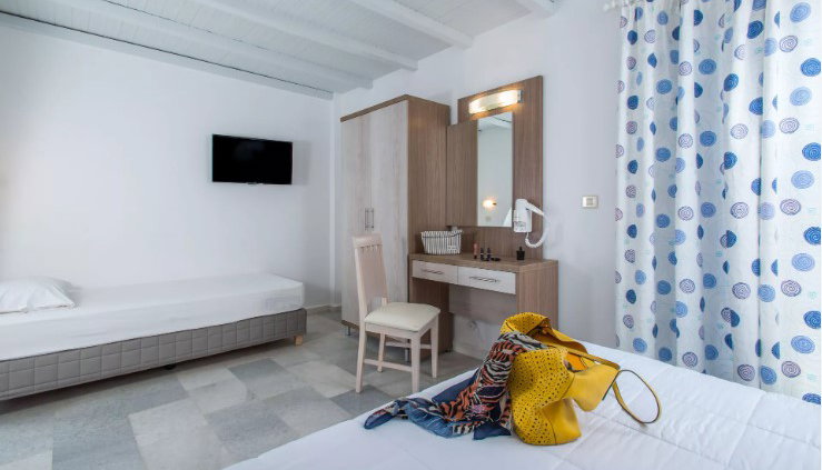 Naxos Holidays Hotel - Νάξος
