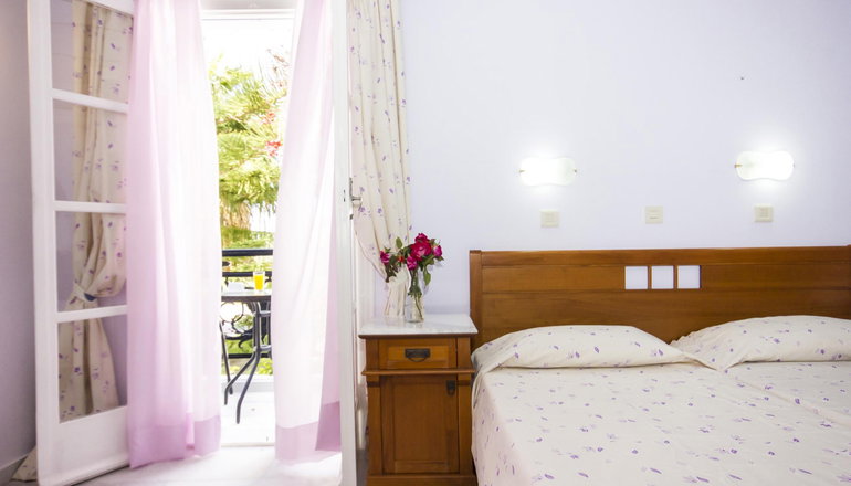 Naxos Holidays Hotel - Νάξος