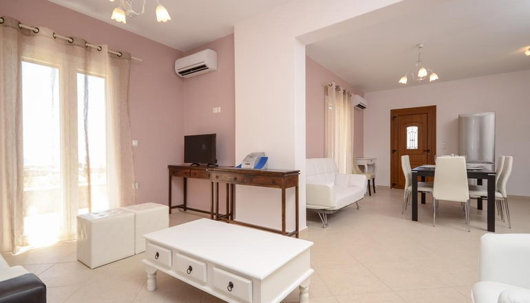 Naxos Luxury Villas