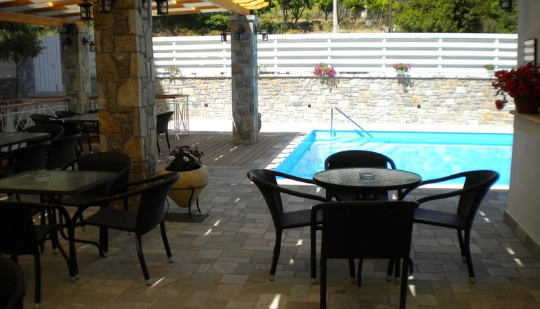 Neda Hotel