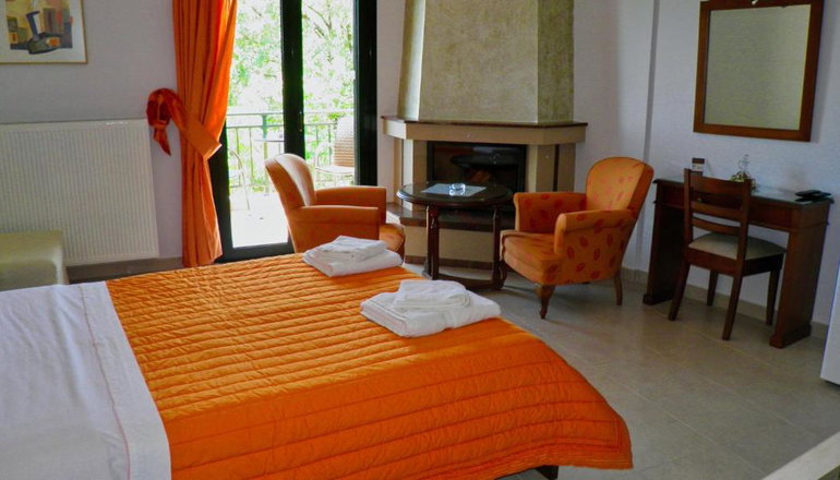 Nefeles Hotel