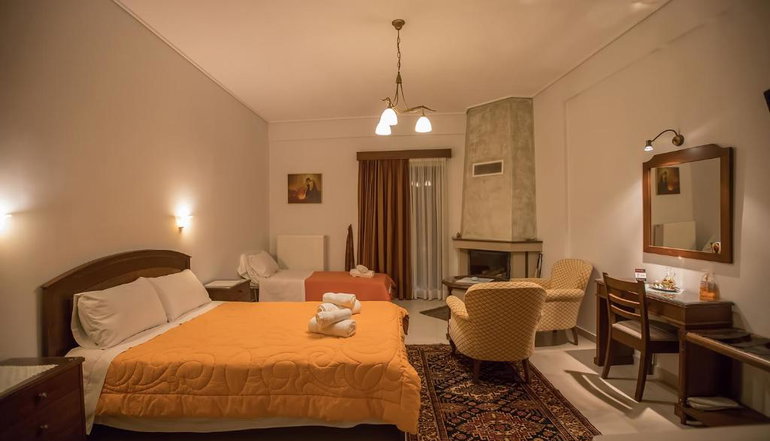 Nefeles Hotel