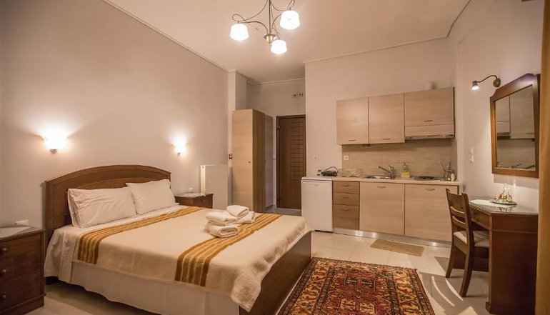 Nefeles Hotel