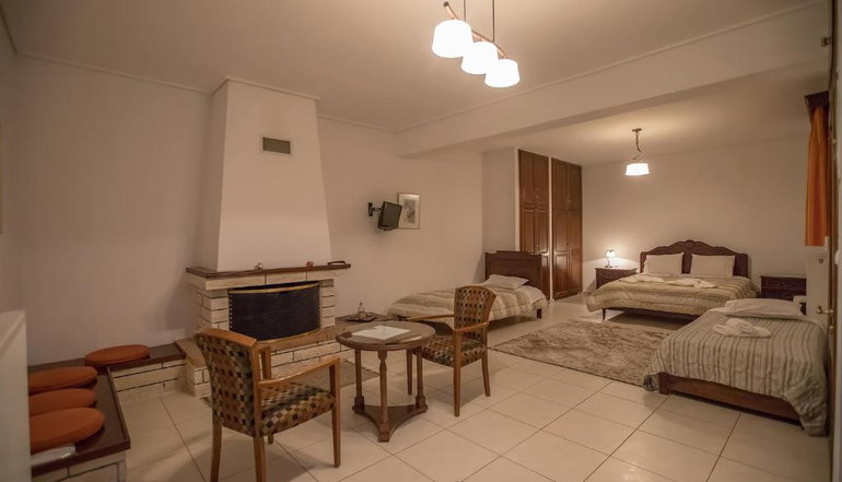 Nefeles Hotel