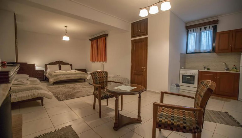 Nefeles Hotel