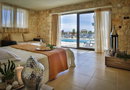 Nefeli Villas & Suites