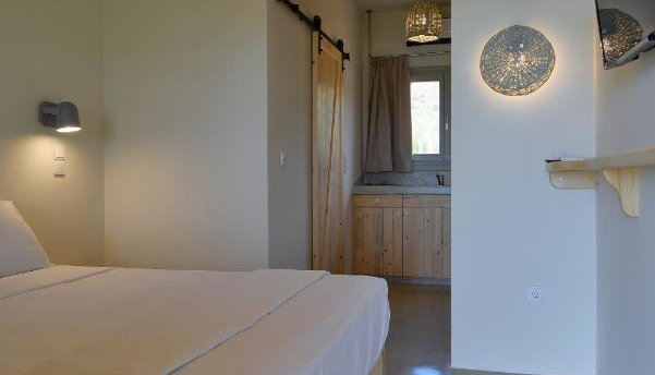 Rooster Guesthouse